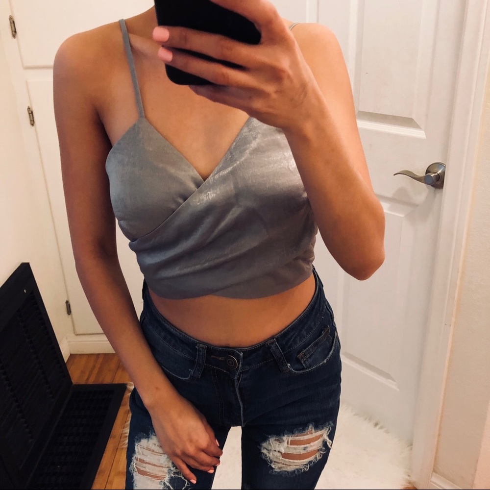 ☀️ Summer Sale Multi Wrap Silky Gray Cropped Top